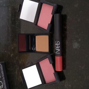 New NARS mini makeup set